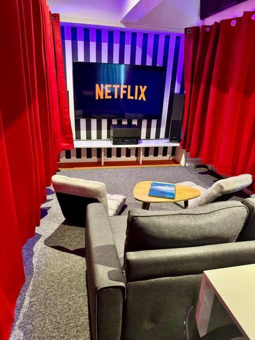 Experience Cinema Immersif Dans Appartement Renove Pres De Montmartre Paris Eksteriør billede